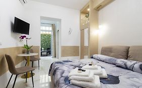 Eralight21 Apartments